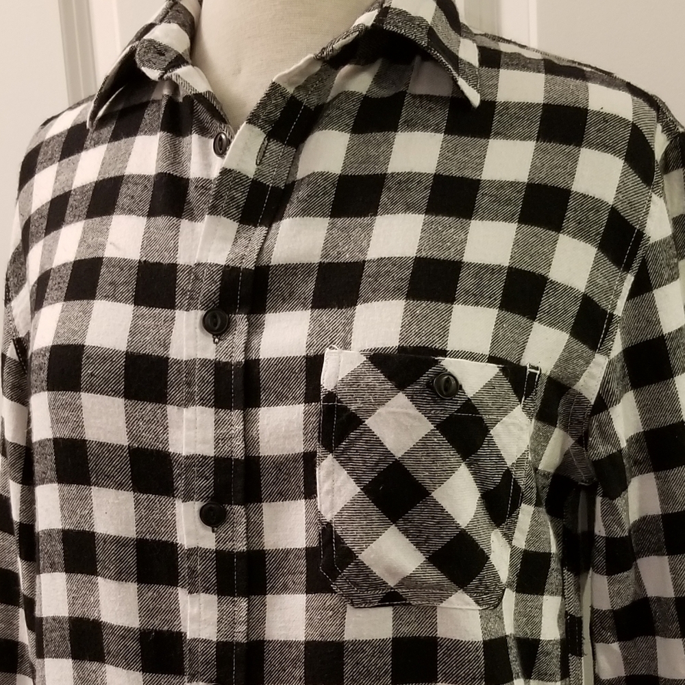 Mossimo Athletic Fit Flannel Shirt - Picture 3 of 6
